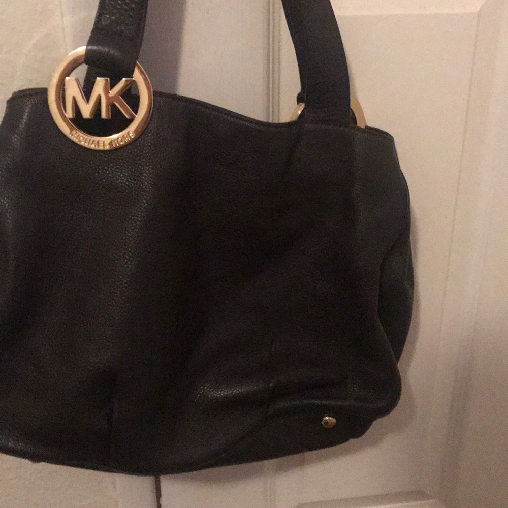 Micheal kors Leather hand bag
